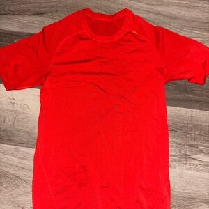 Lululemon men’s mental vent tech short sleeve